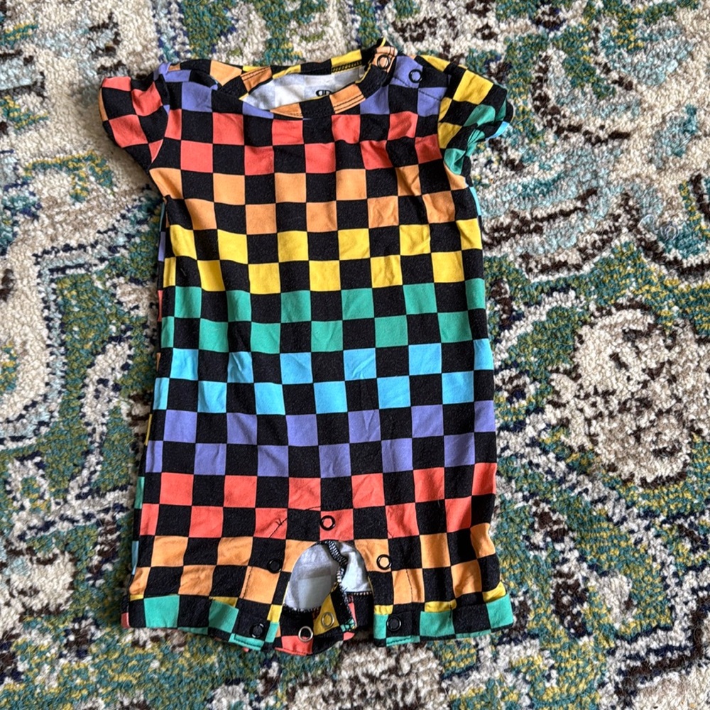 Bums & Roses Shortie Romper 6-9M